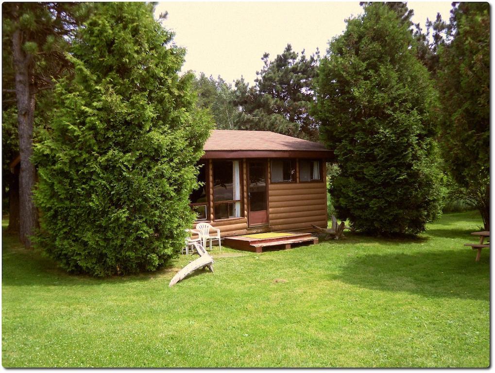 Maciver'S Motel And Camp Blind River Room photo